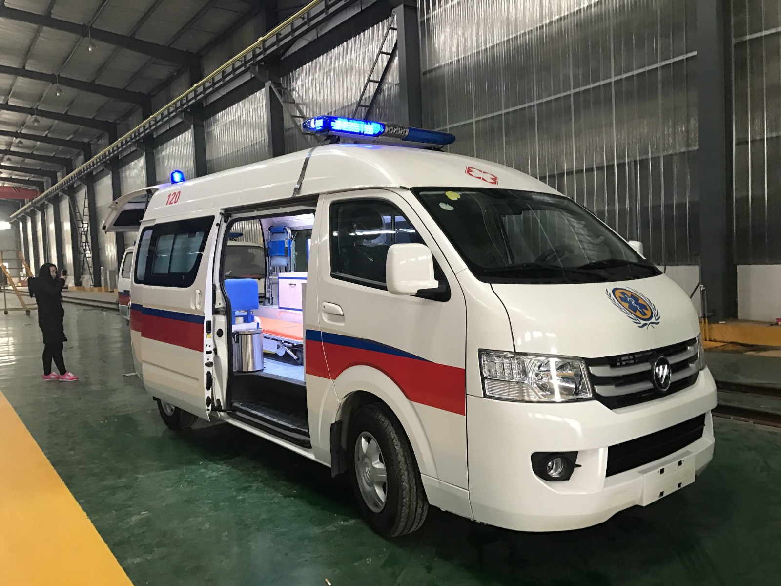 沿河救护车转院